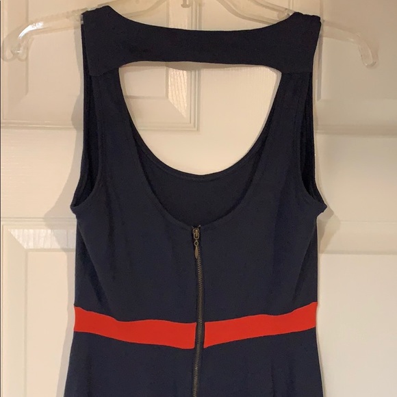 Navy dress - Picture 4 of 4